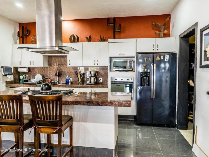 Cocina y barra casa la vista