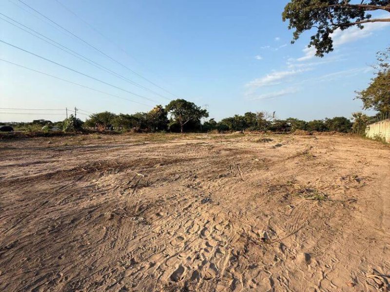 Terreno Playa Grande area grande