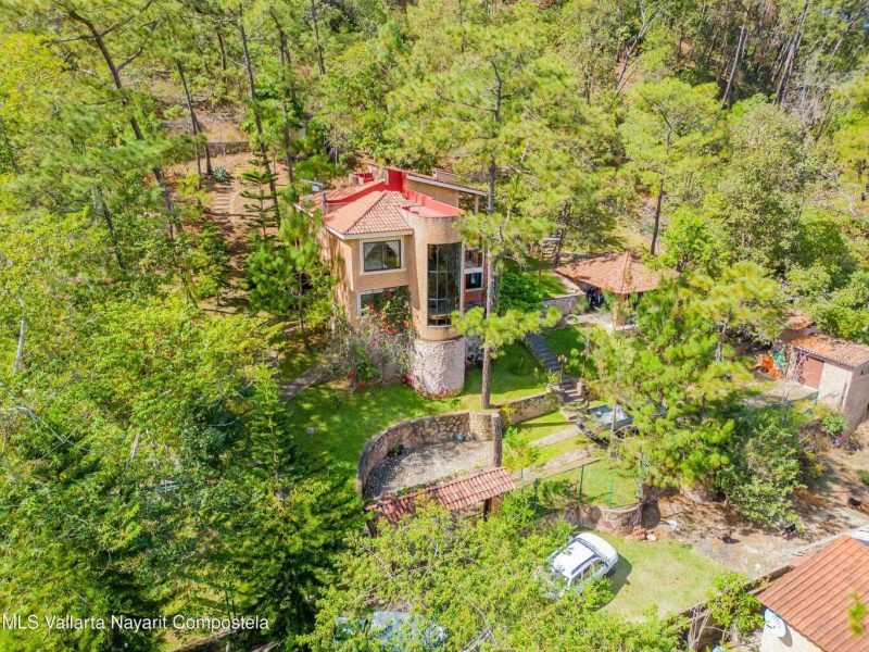 area de la fachada casa la hermita