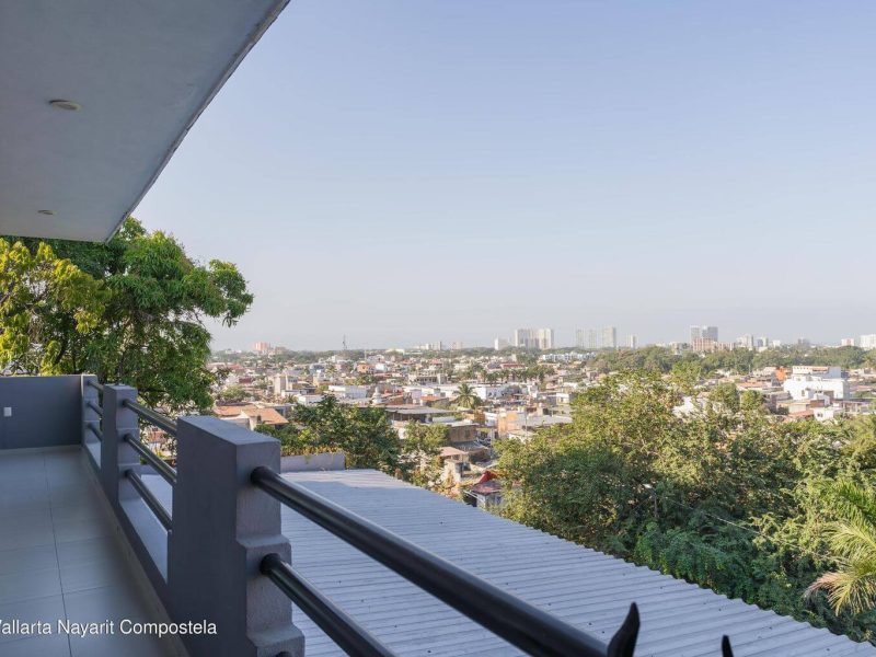 balcon de cuarto vista a la ciudad casa la vista