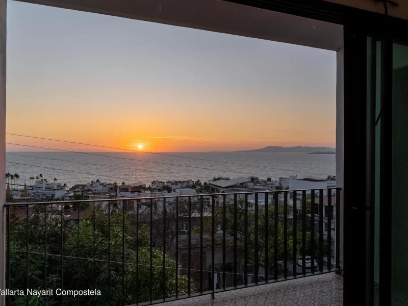 edificio-bolivia-vista-panoramica-mar-atardecer-01