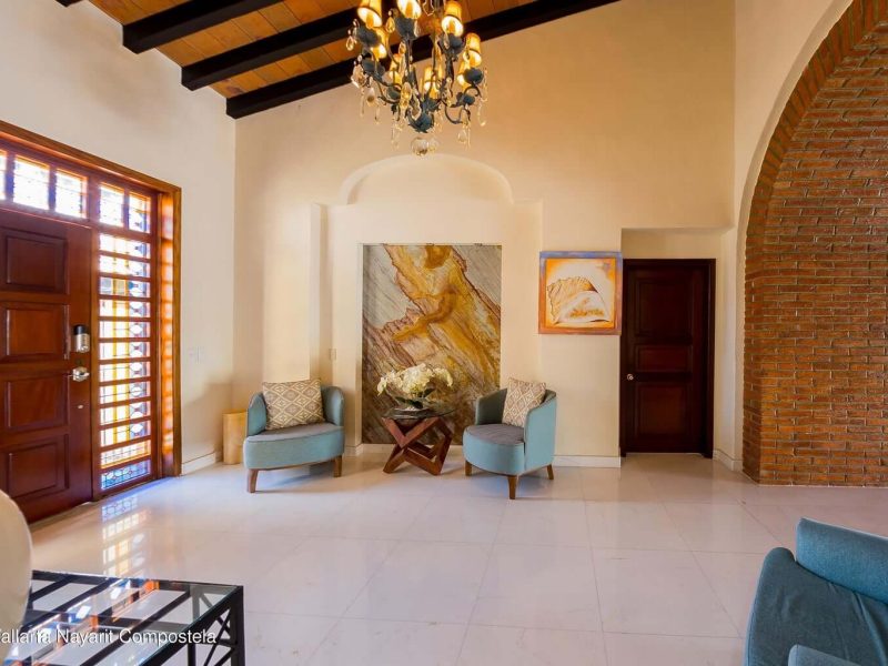 entrada y pasillo punta iguana 17