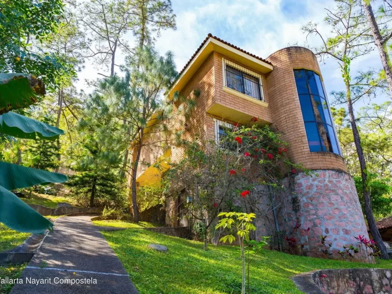 fachada casa la hermita