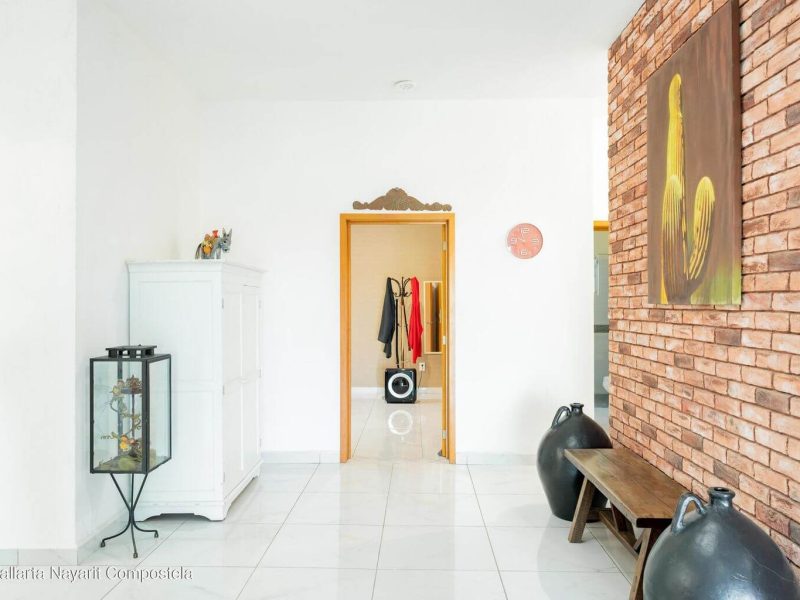 pasillo casa la vista