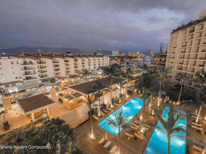 vista alberca y departamentos Nima bay