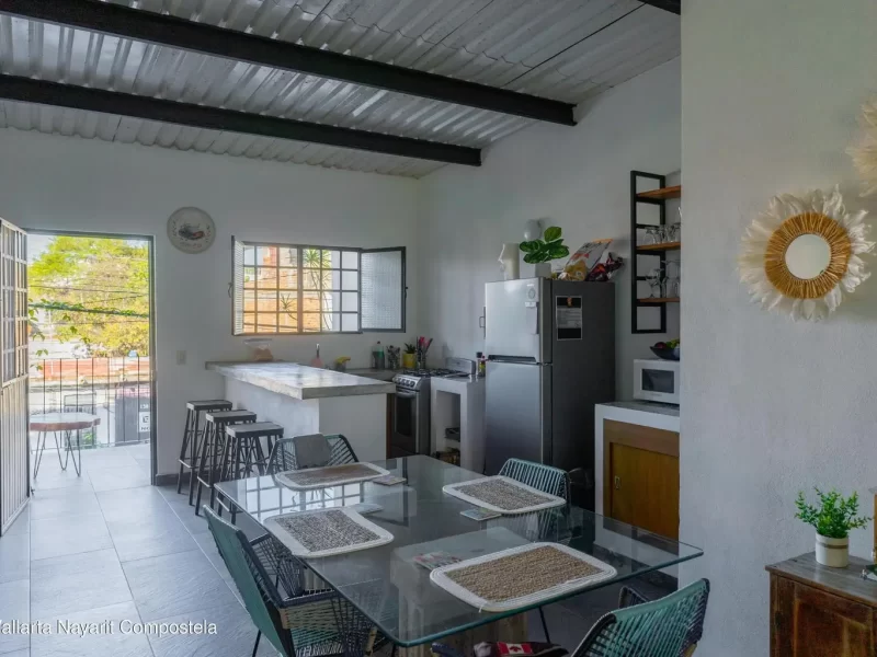 vista comedor y cocina casa vallarta