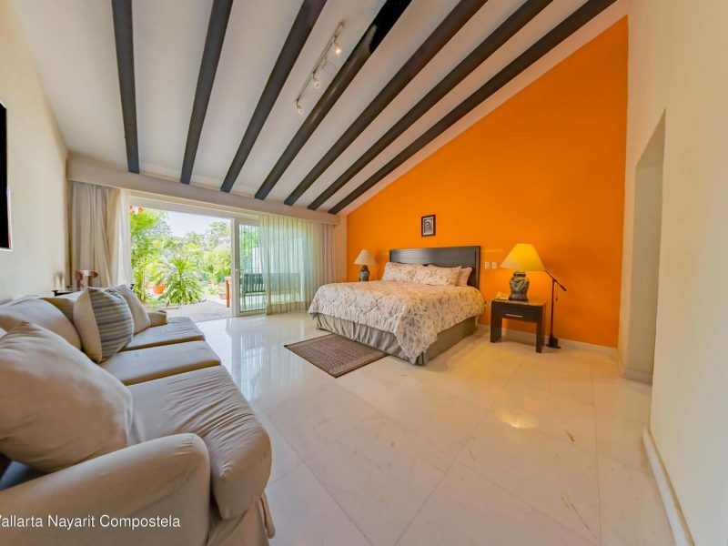 vista hacia fuera de la recamara principal punta iguana 17